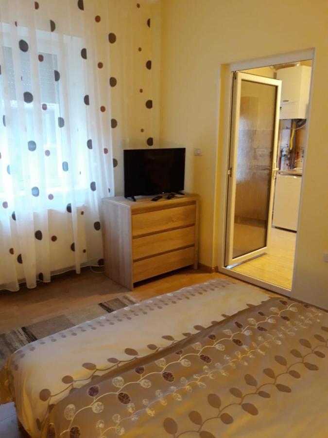 Apartament Andreas Arad Exterior photo