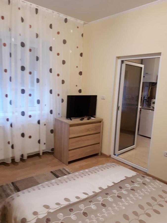 Apartament Andreas Arad Exterior photo